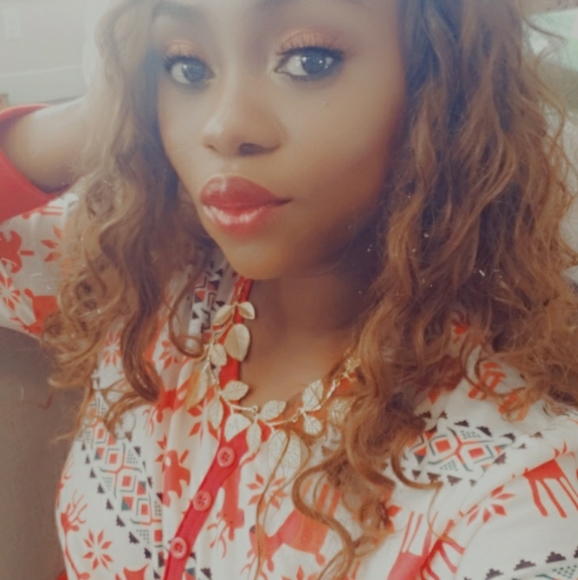 Meet your Posher, Cecilia - Picture 4 of 12